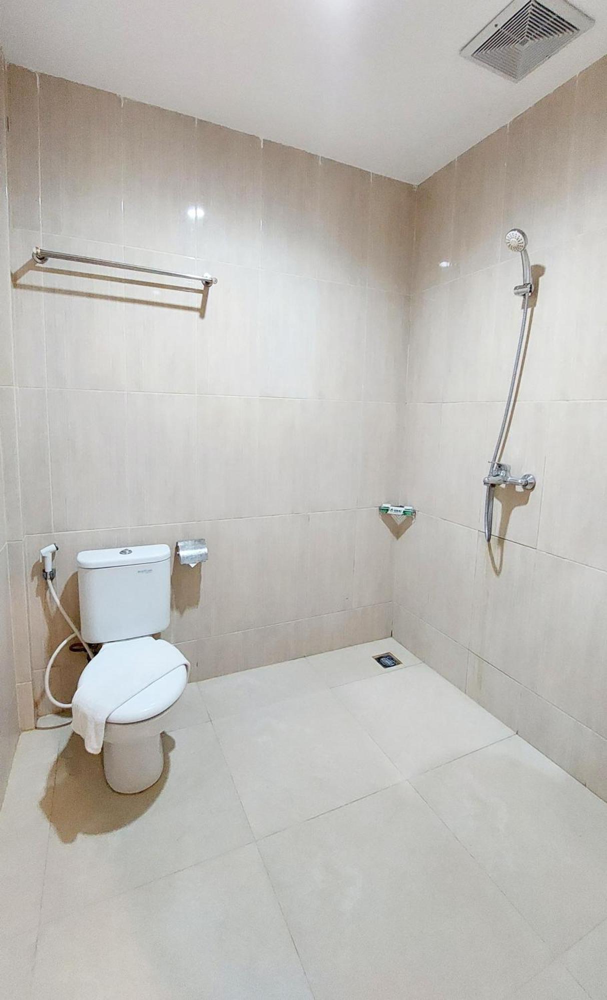 Hotel Amel Aceh Банда Ачех Екстериор снимка